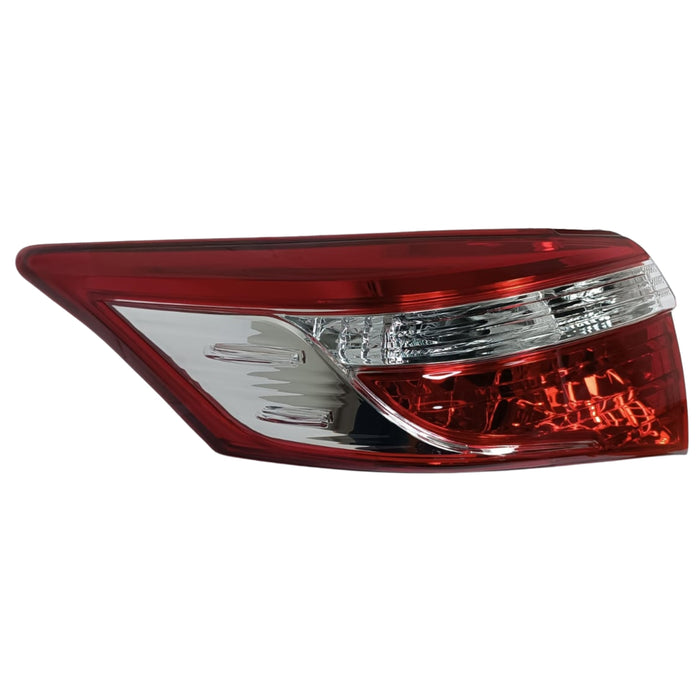 Farol Trasero Izquierdo Toyota Yaris Sedan 2014 2017