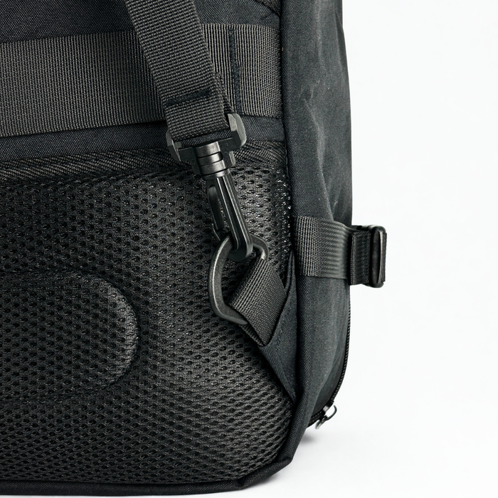 Mochila De Viaje Avión Expandible 40l Impermeable Antirrobo Negro
